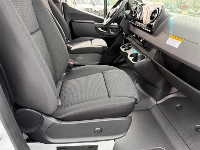 new 2024 Mercedes-Benz Sprinter 3500 car, priced at $76,686