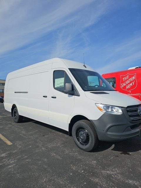 new 2024 Mercedes-Benz Sprinter 3500 car, priced at $76,686