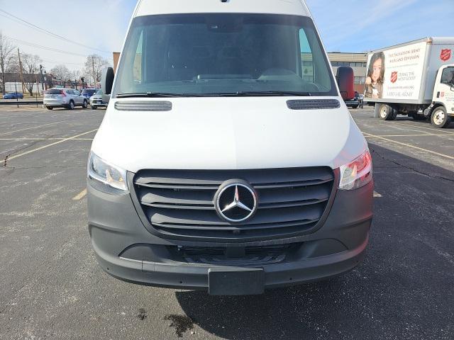 new 2024 Mercedes-Benz Sprinter 3500 car, priced at $76,686