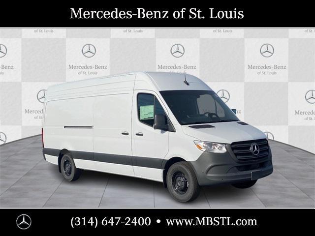 new 2025 Mercedes-Benz Sprinter 2500 car, priced at $69,179