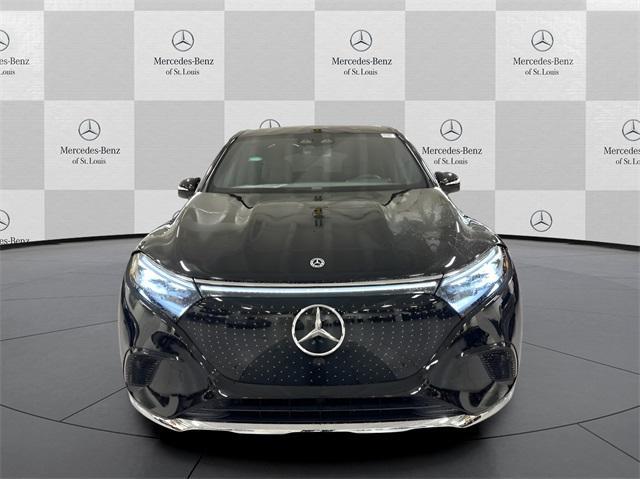 new 2023 Mercedes-Benz EQS 450 car, priced at $110,980