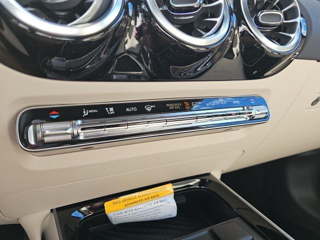 new 2025 Mercedes-Benz GLA 250 car, priced at $47,295