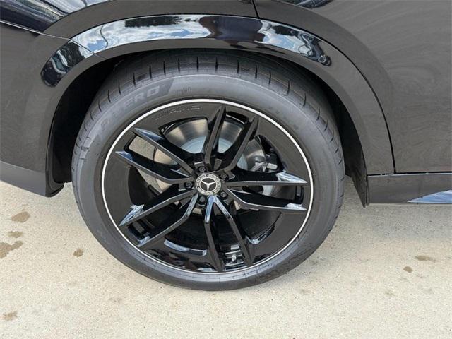 new 2025 Mercedes-Benz GLE 450 car, priced at $86,195