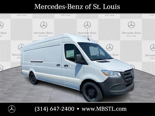 new 2024 Mercedes-Benz Sprinter 2500 car, priced at $74,153