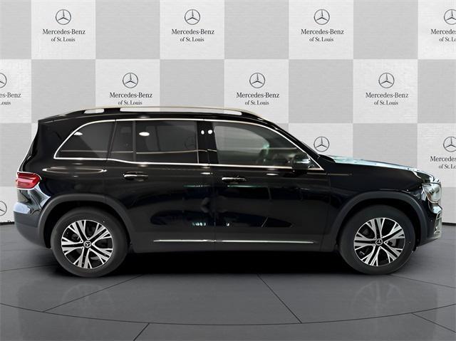 new 2024 Mercedes-Benz GLB 250 car, priced at $51,325