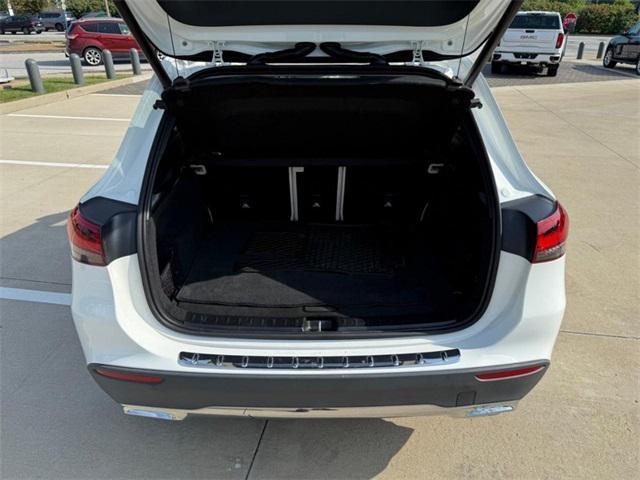 used 2021 Mercedes-Benz GLA 250 car, priced at $28,009