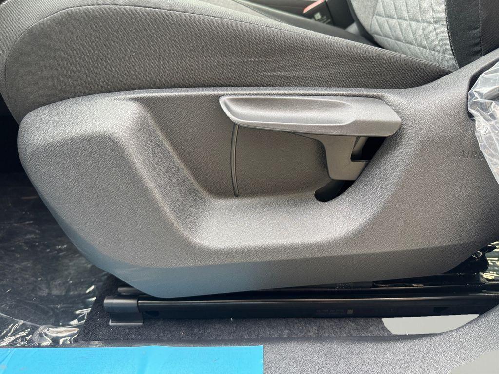 new 2025 Volkswagen Tiguan car, priced at $28,630