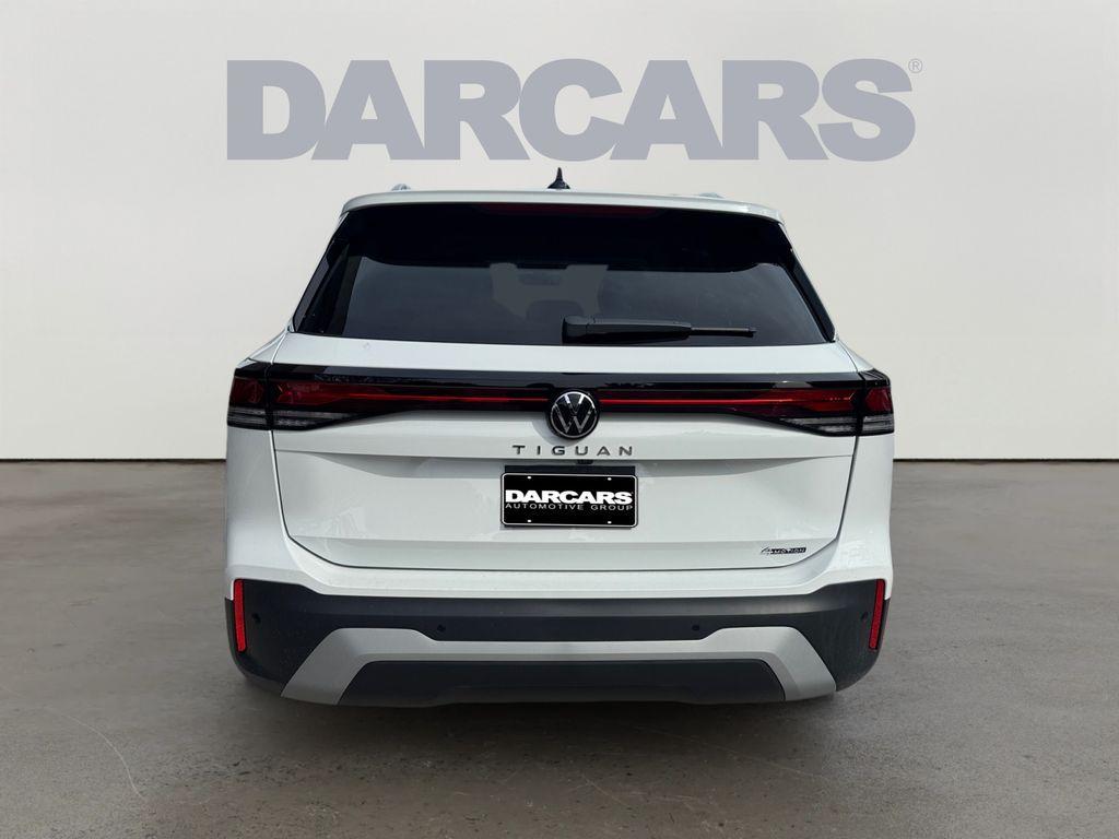 new 2025 Volkswagen Tiguan car, priced at $28,630