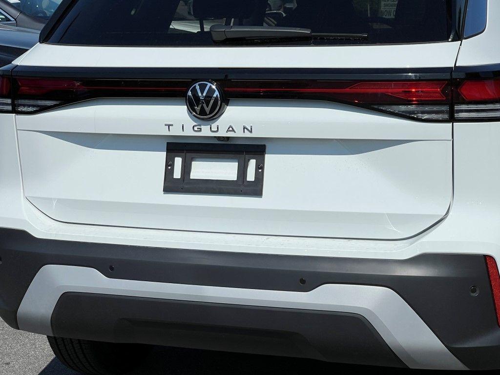 new 2025 Volkswagen Tiguan car, priced at $29,521