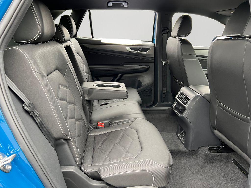 new 2026 Volkswagen Atlas Cross Sport car, priced at $44,134