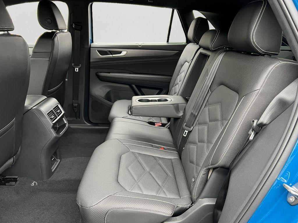 new 2026 Volkswagen Atlas Cross Sport car, priced at $44,134