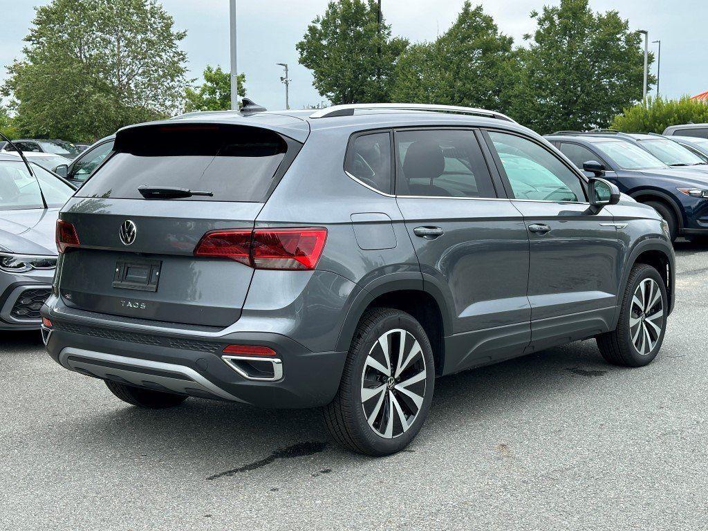 new 2024 Volkswagen Taos car, priced at $25,226