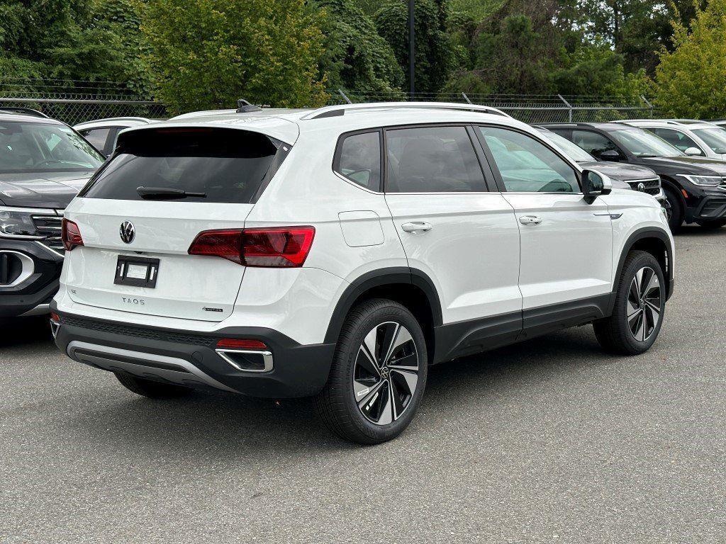 new 2024 Volkswagen Taos car, priced at $29,056