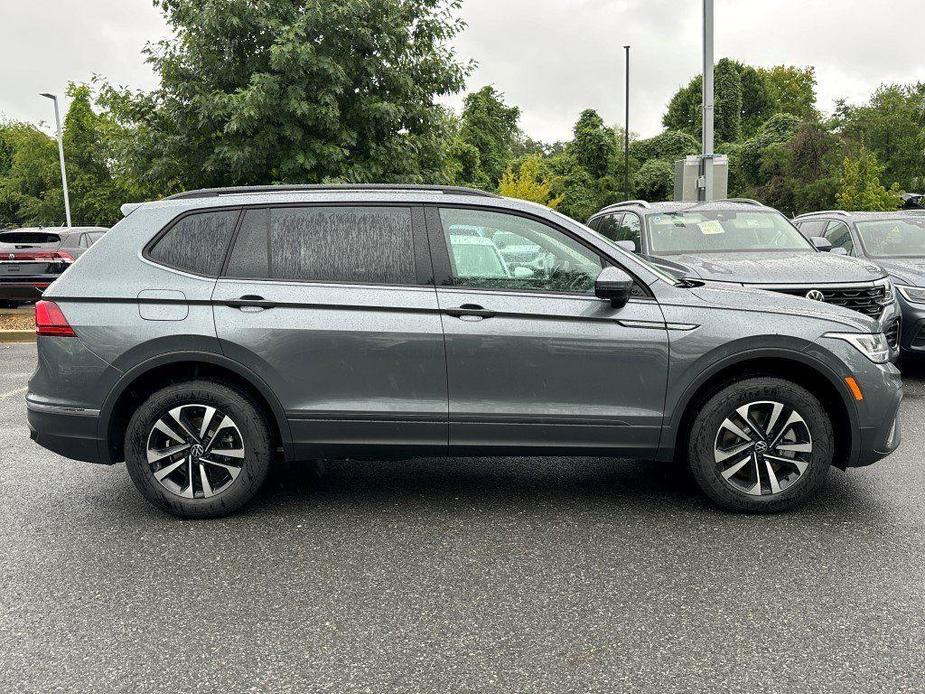 new 2024 Volkswagen Tiguan car, priced at $25,074