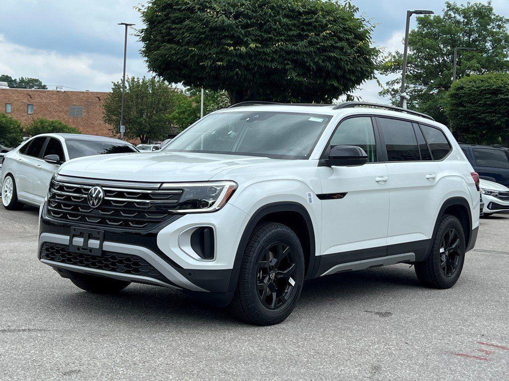 new 2024 Volkswagen Atlas car, priced at $46,580