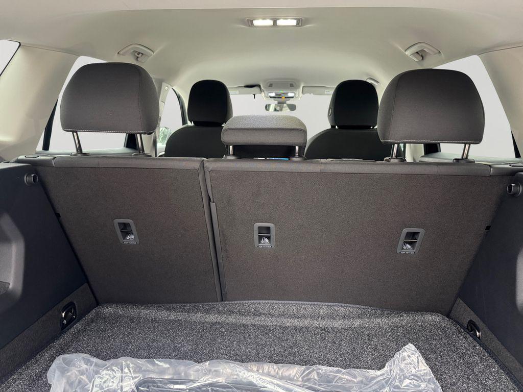 new 2026 Volkswagen Tiguan car, priced at $31,600