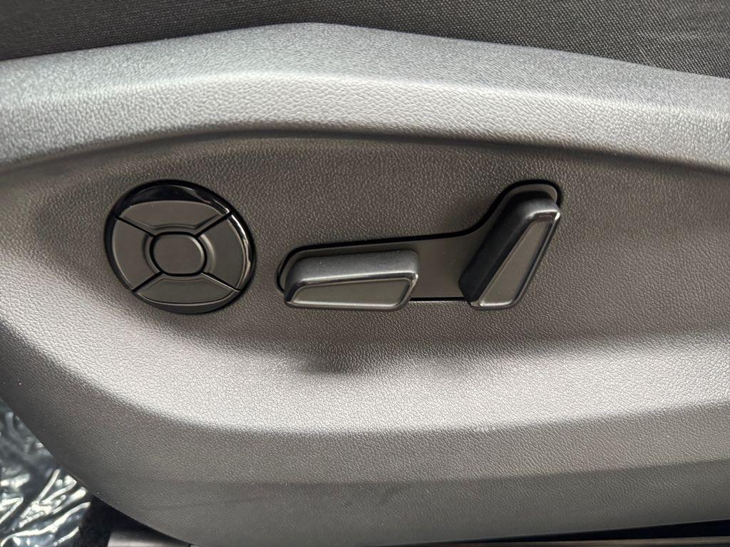 new 2026 Volkswagen Tiguan car