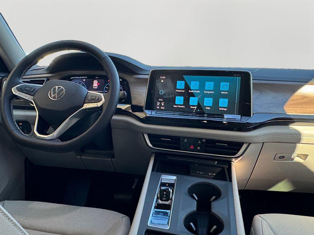 new 2026 Volkswagen Atlas car, priced at $40,733