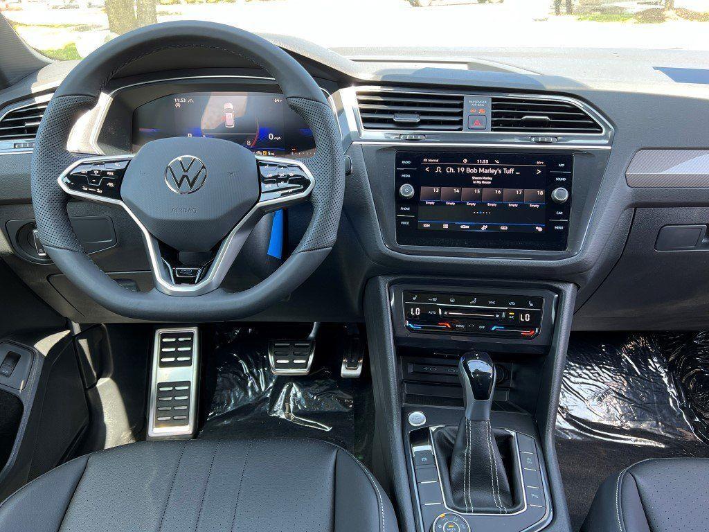 new 2024 Volkswagen Tiguan car, priced at $35,591