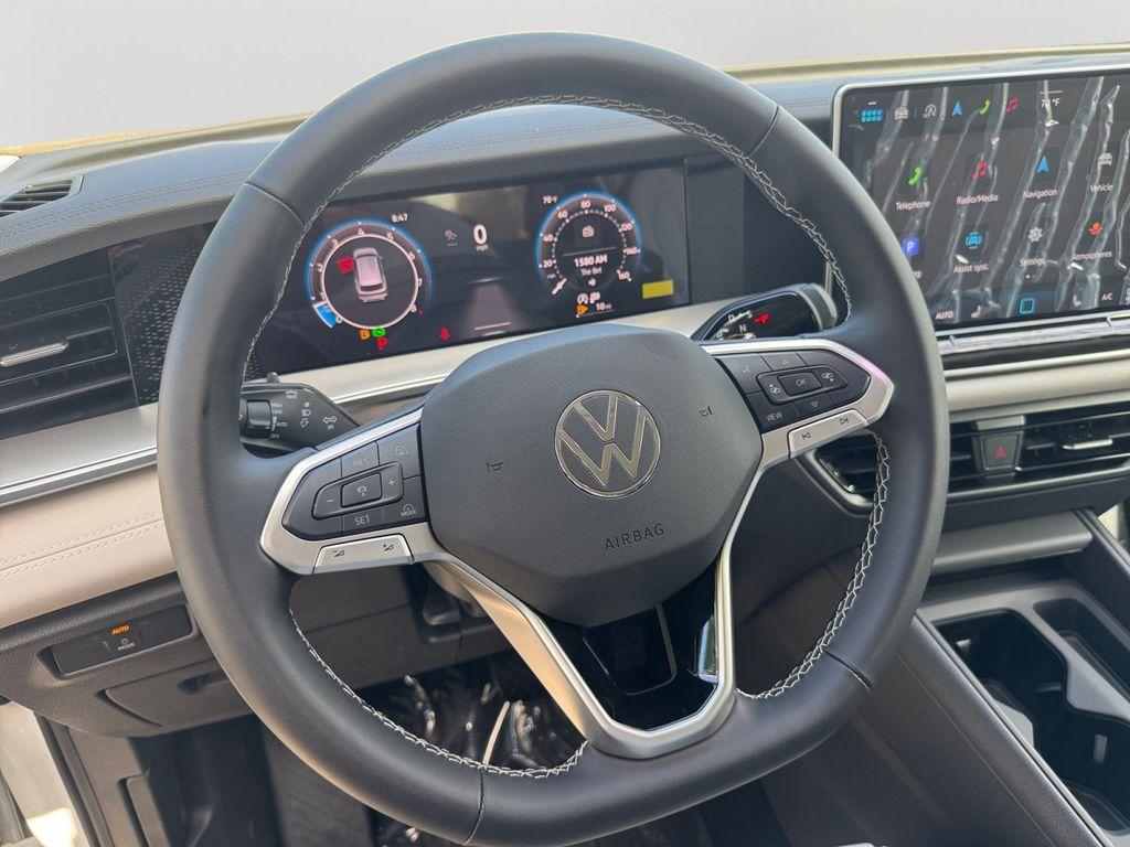 new 2025 Volkswagen Tiguan car, priced at $29,240