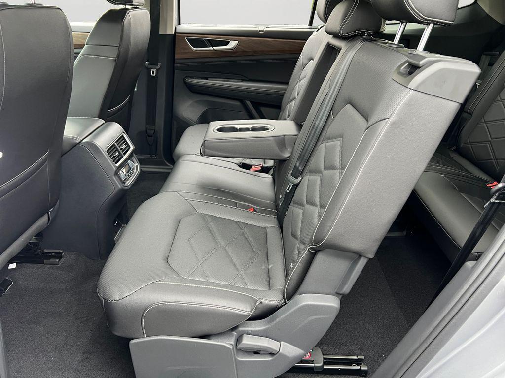 new 2026 Volkswagen Atlas car, priced at $42,774