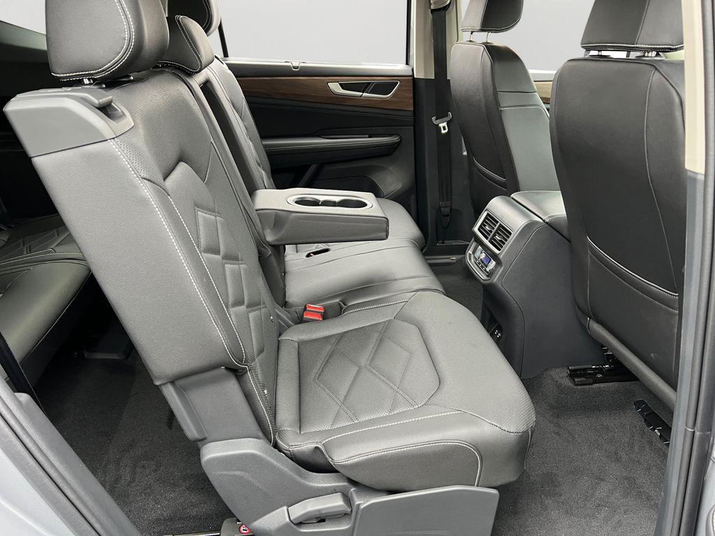 new 2026 Volkswagen Atlas car, priced at $42,774