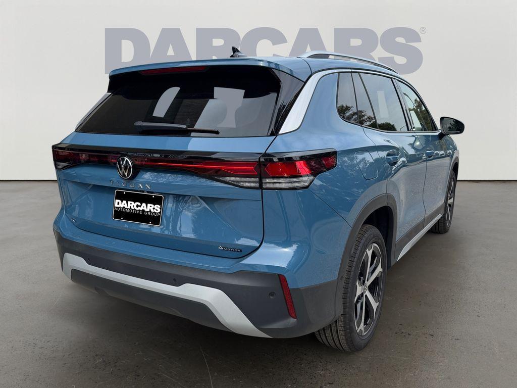 new 2025 Volkswagen Tiguan car, priced at $32,653