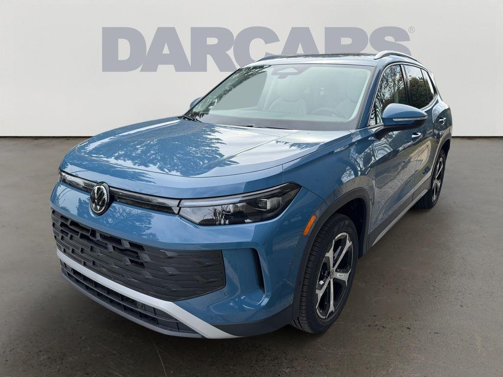 new 2025 Volkswagen Tiguan car, priced at $32,653