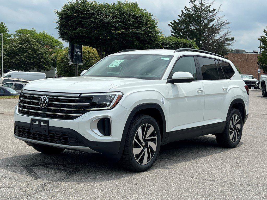 new 2024 Volkswagen Atlas car, priced at $40,051