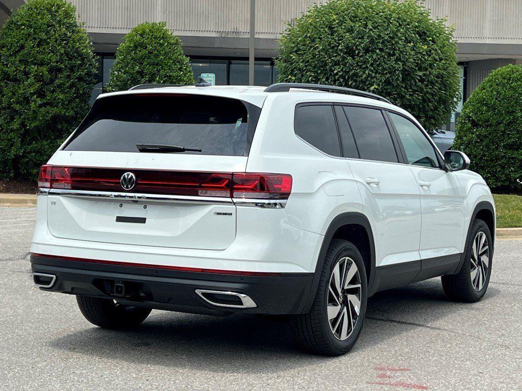 new 2024 Volkswagen Atlas car, priced at $40,051