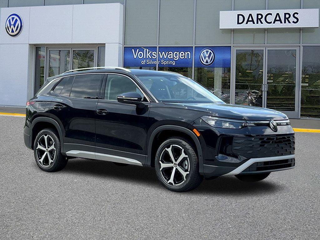 new 2025 Volkswagen Tiguan car, priced at $33,683