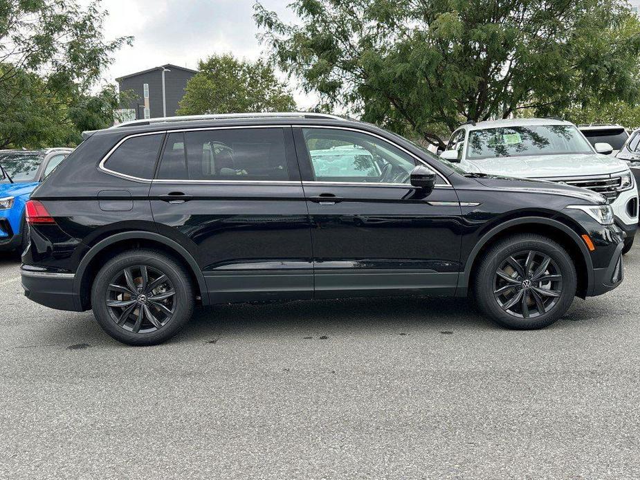 new 2024 Volkswagen Tiguan car, priced at $30,823