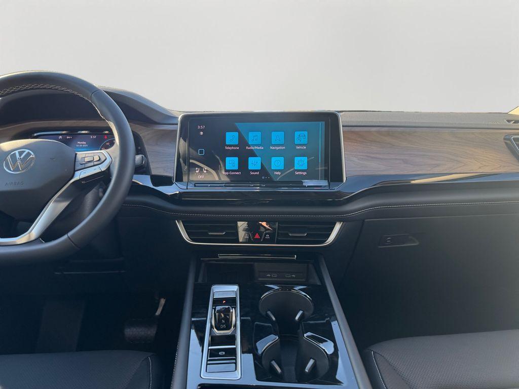 new 2026 Volkswagen Atlas car, priced at $46,166