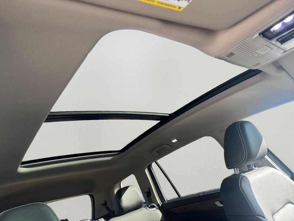 new 2026 Volkswagen Atlas car, priced at $46,166