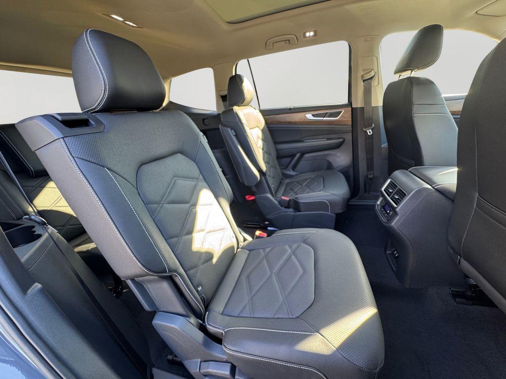 new 2026 Volkswagen Atlas car, priced at $46,166