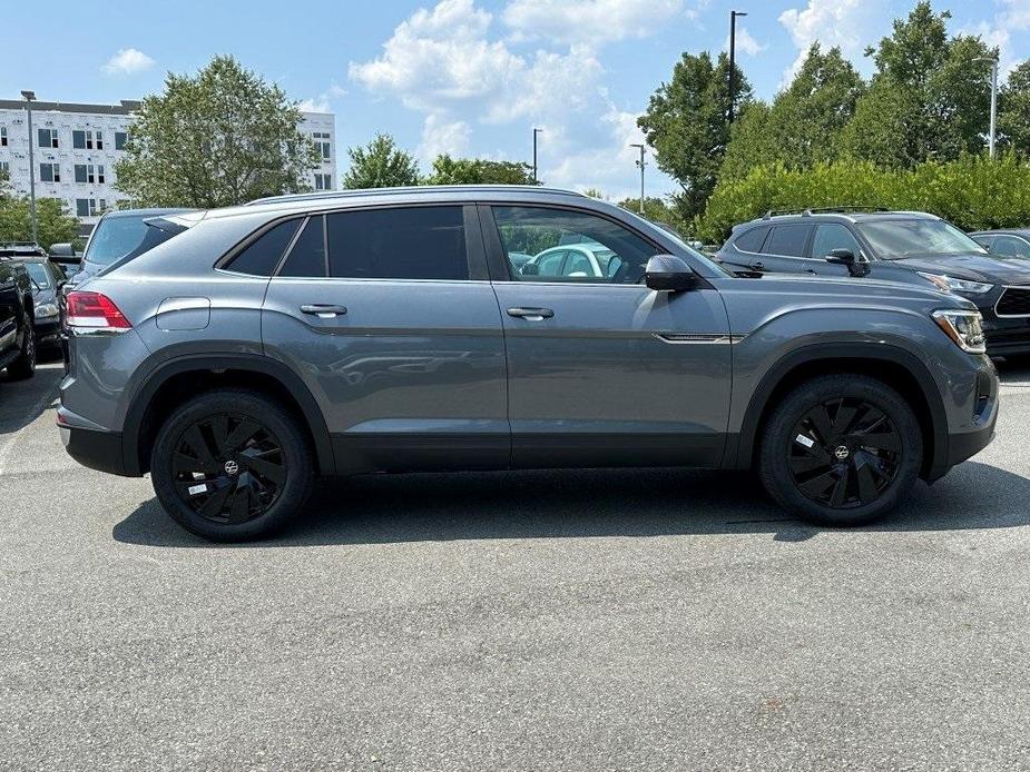 new 2024 Volkswagen Atlas Cross Sport car, priced at $42,884