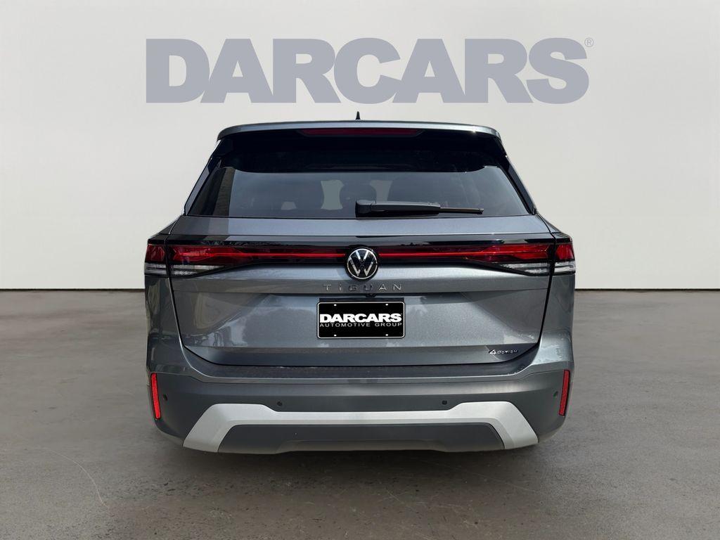 new 2025 Volkswagen Tiguan car, priced at $28,403