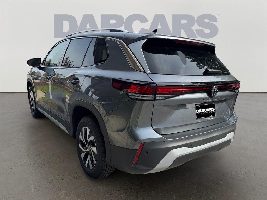 new 2025 Volkswagen Tiguan car, priced at $28,403