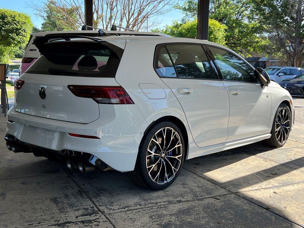 new 2025 Volkswagen Golf R car