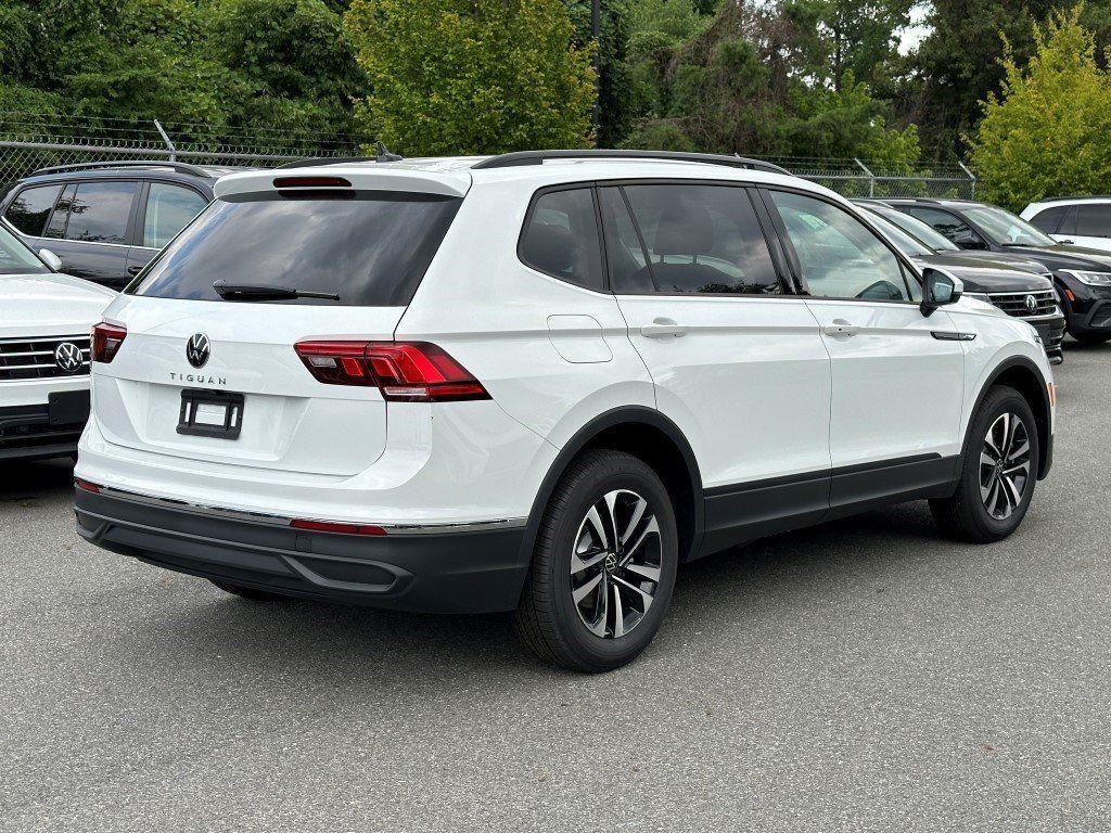 new 2024 Volkswagen Tiguan car, priced at $26,174