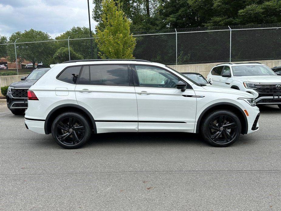 new 2024 Volkswagen Tiguan car, priced at $35,986