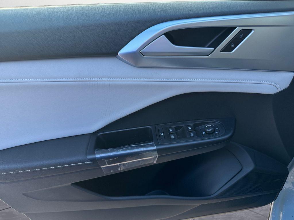 new 2026 Volkswagen Taos car, priced at $33,219