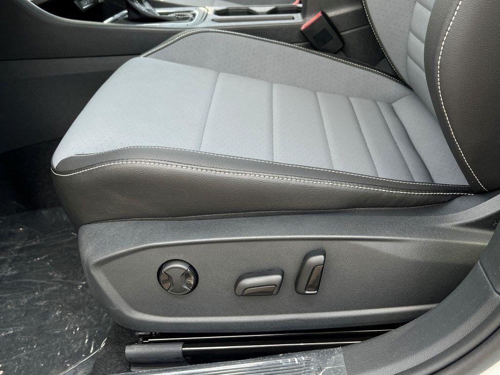 new 2025 Volkswagen Jetta car, priced at $27,663