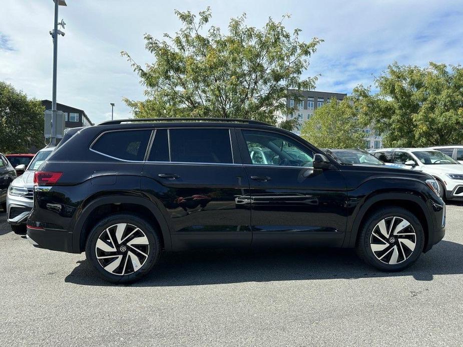 new 2024 Volkswagen Atlas car, priced at $41,125