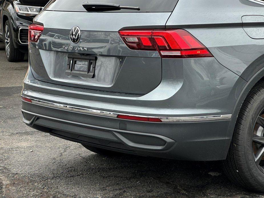 new 2024 Volkswagen Tiguan car, priced at $29,208