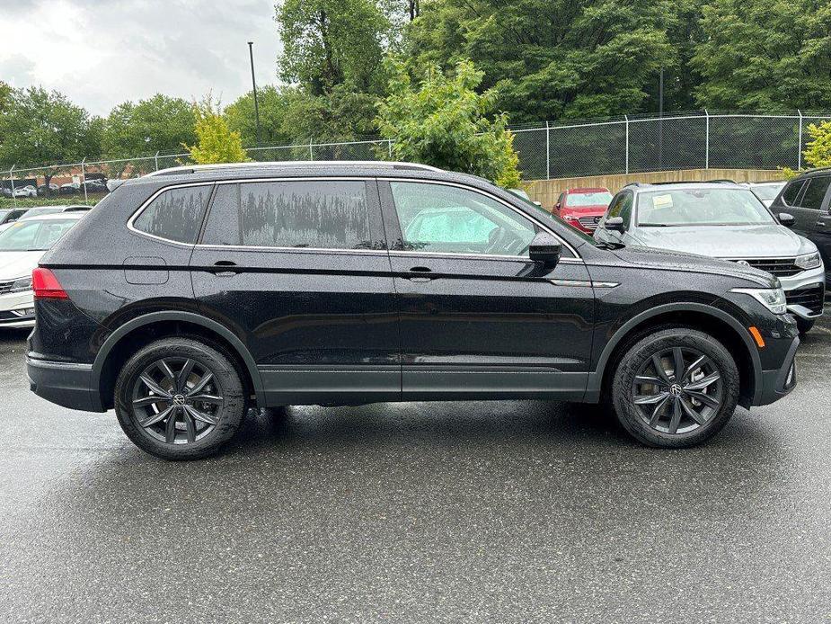 new 2024 Volkswagen Tiguan car, priced at $29,676