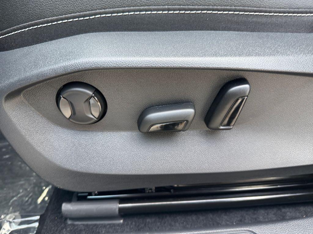 new 2026 Volkswagen Taos car, priced at $37,116