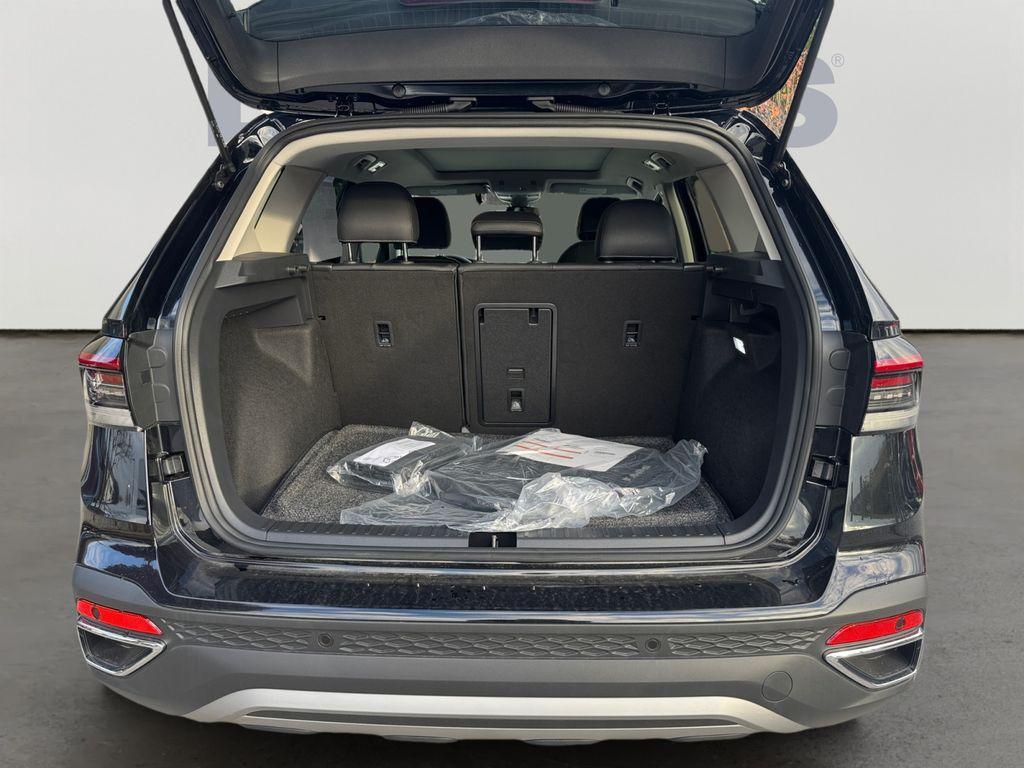 new 2026 Volkswagen Taos car, priced at $37,116