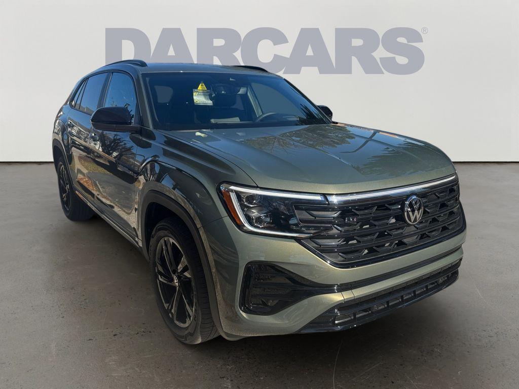 new 2026 Volkswagen Atlas Cross Sport car, priced at $50,105