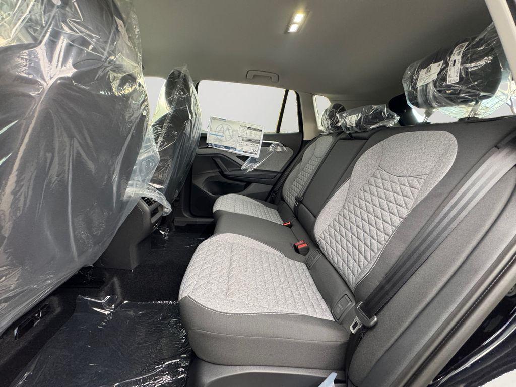 new 2026 Volkswagen Tiguan car, priced at $31,098